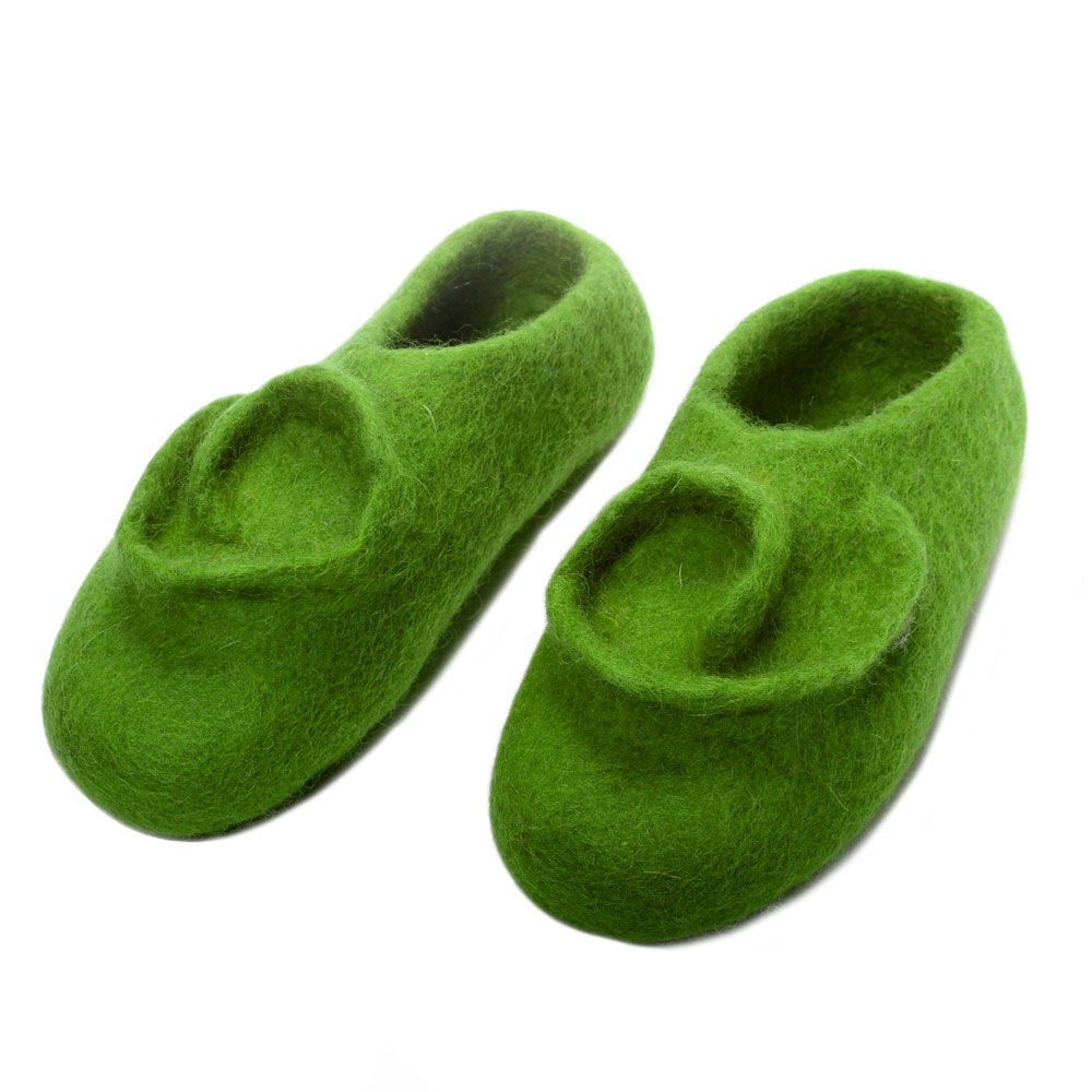 green-head-curl-felt-slipper