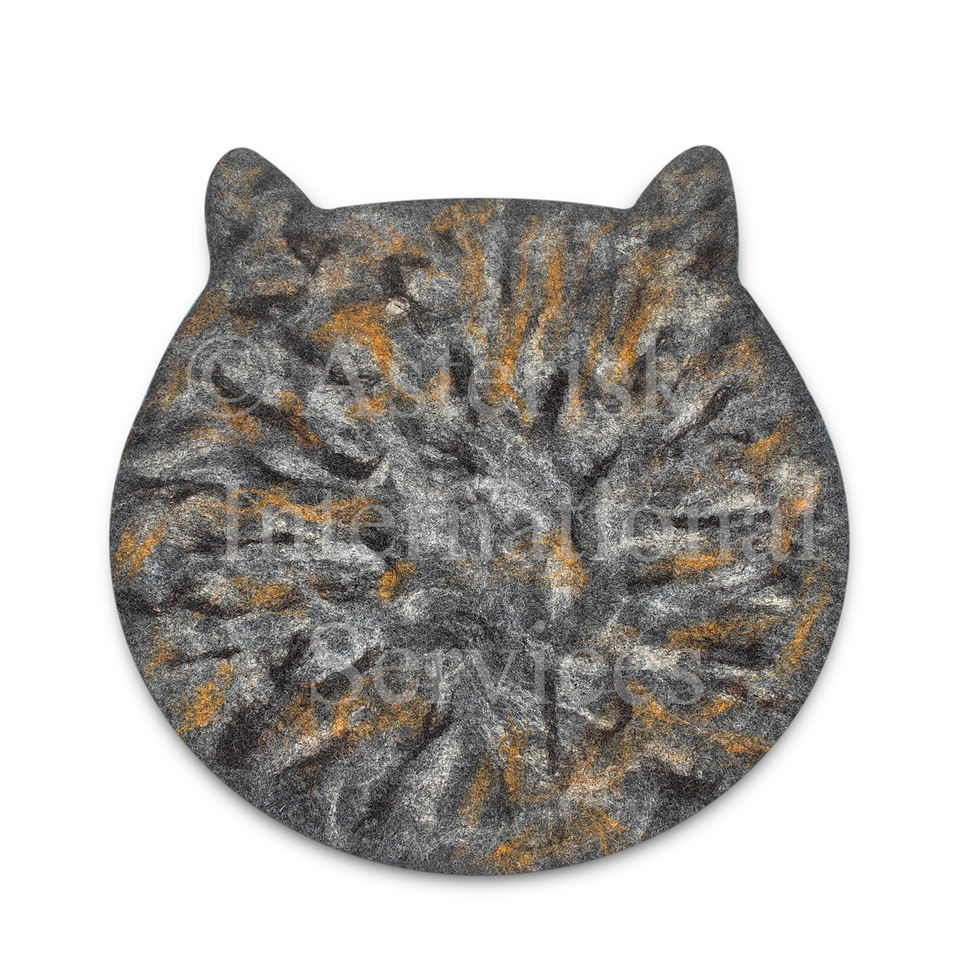 pure-handmade-felt-dogs-mat