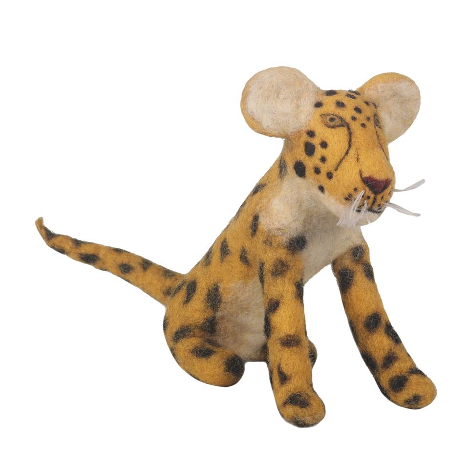 handmade-felt-stuffed-animals-leopard